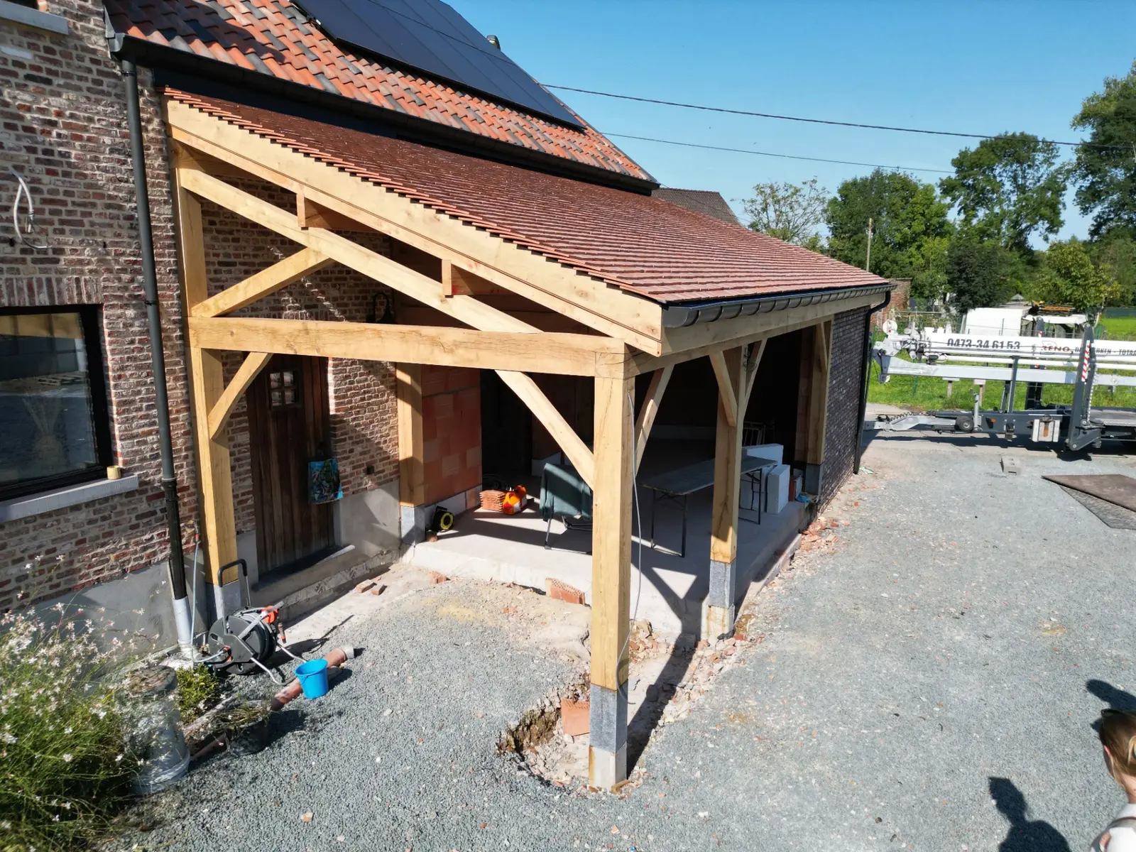 Bespoke oak outbuilding
